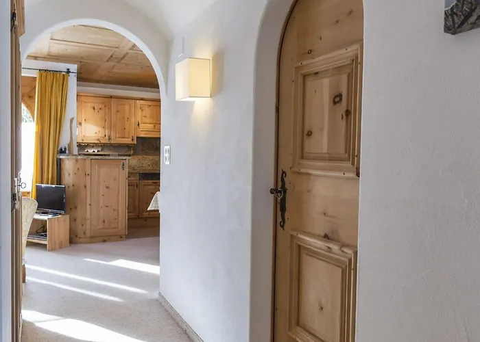 Chesa Aurora - La Punt-Chamues-ch