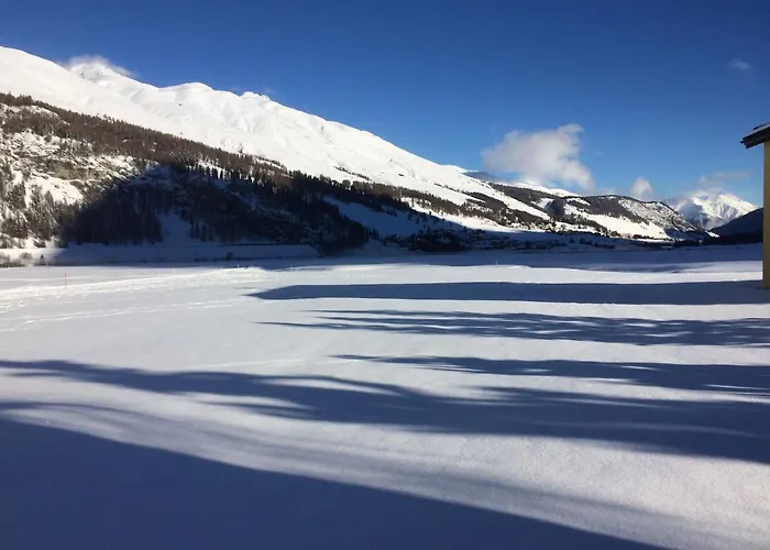 Apartamento Chesa Aurora - *