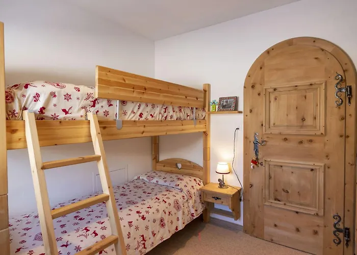 Apartamento Chesa Aurora - La Punt-Chamues-ch