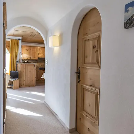 Chesa Aurora - La Punt-Chamues-ch