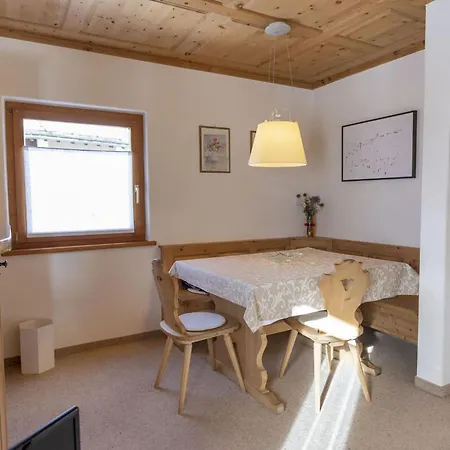 Apartament Chesa Aurora - La Punt-Chamues-ch