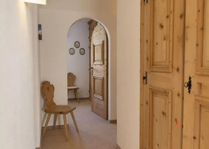 Chesa Aurora - La Punt-Chamues-ch