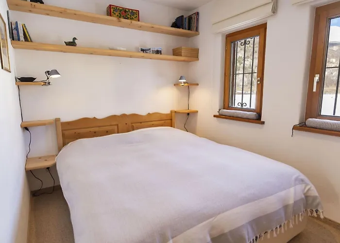 Chesa Aurora - Apartmán La Punt-Chamues-ch