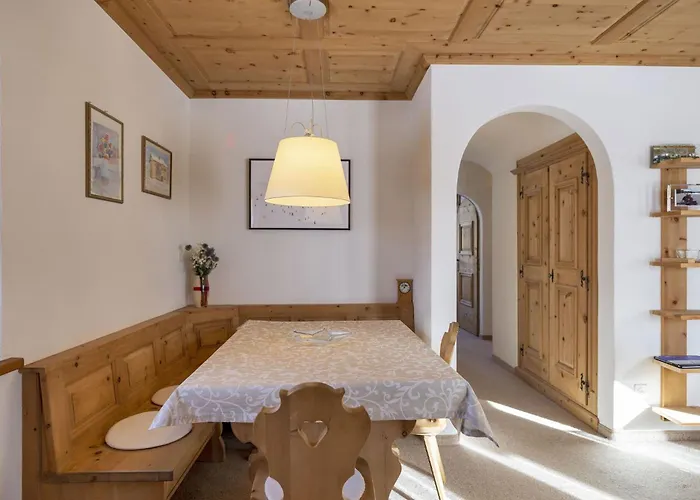 Chesa Aurora - La Punt-Chamues-ch